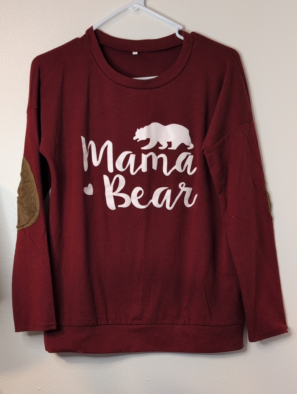 Mama Bear Graphic Pullover Sweatshirt - Burgundy